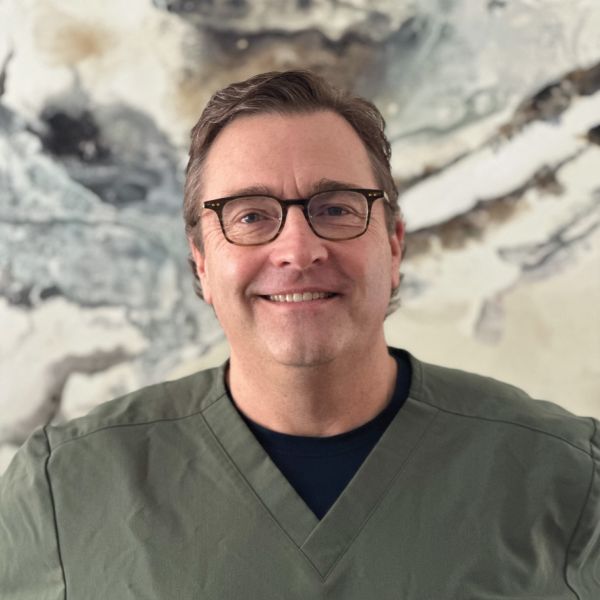 Dr. Thomas Gebeck